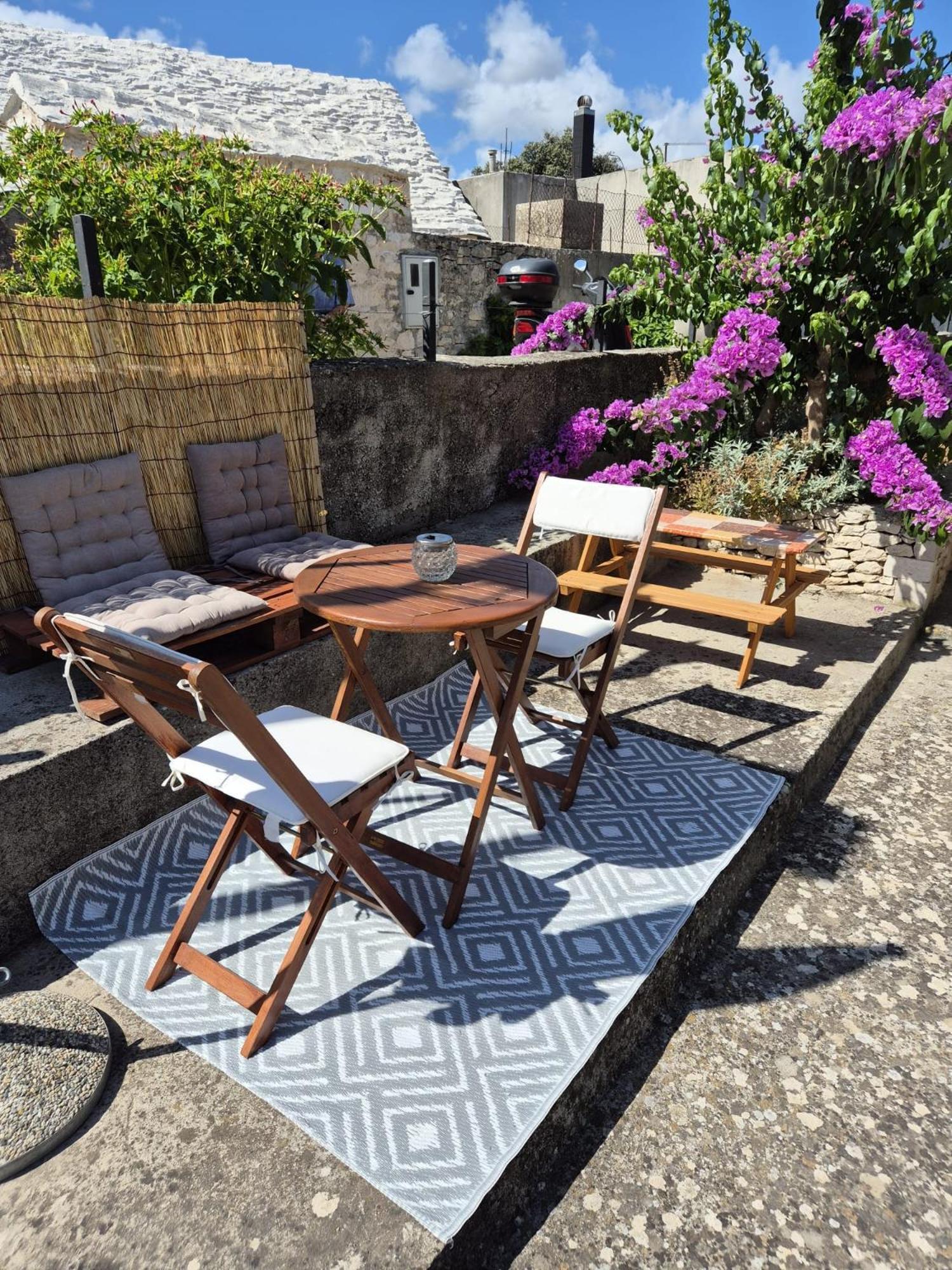 Apartmani Ino Škrip 외부 사진